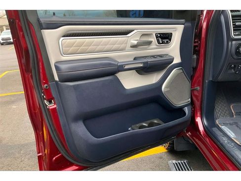 Used 2025 RAM 1500 Tungsten w/ Off Road Group image 25