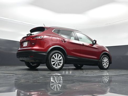 Used 2022 Nissan Rogue Sport SV FWD image 45