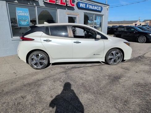 Used 2019 Nissan Leaf SV Plus w/ SV Plus Technology Package image 10