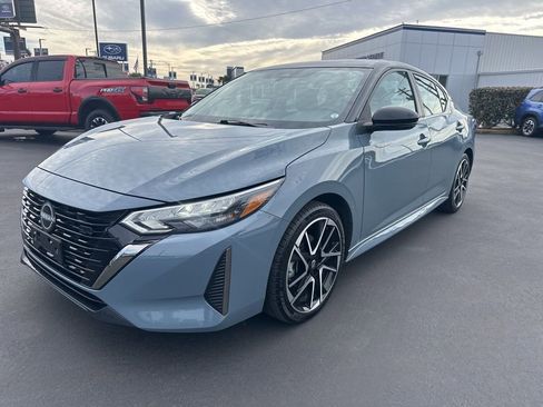 Used 2024 Nissan Sentra SR image 1