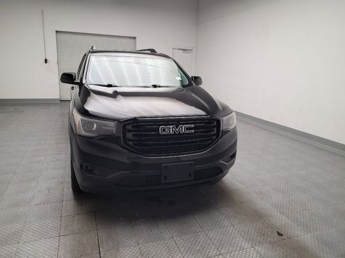 Used 2019 GMC Acadia SLT w/ Black Edition FWD image 14