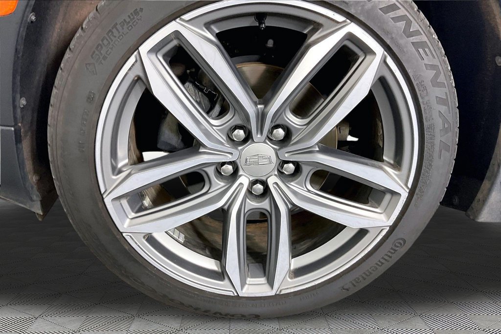Used 2019 Cadillac XT4 Sport FWD image 29