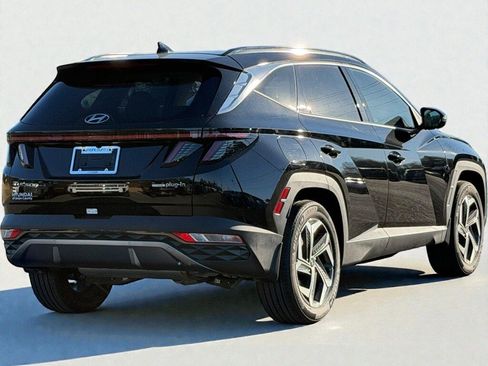 Certified 2024 Hyundai Tucson Limited image 3