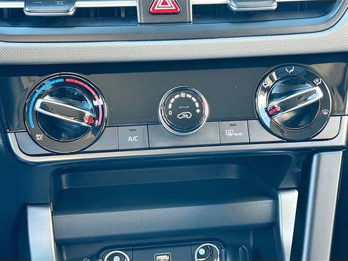 New 2026 Kia Seltos LX image 15