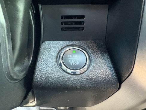 Used 2020 Ford F250 Platinum w/ FX4 Off-Road Package image 24