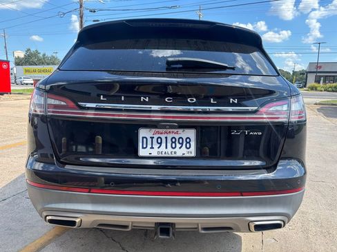 Used 2020 Lincoln Nautilus Reserve w/ Equipment Group 202A image 6