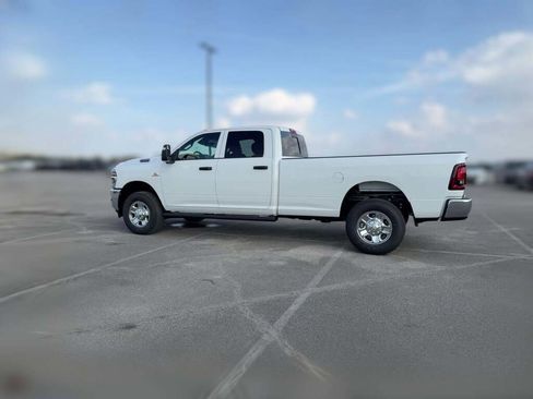 New 2026 RAM 2500 Tradesman image 7