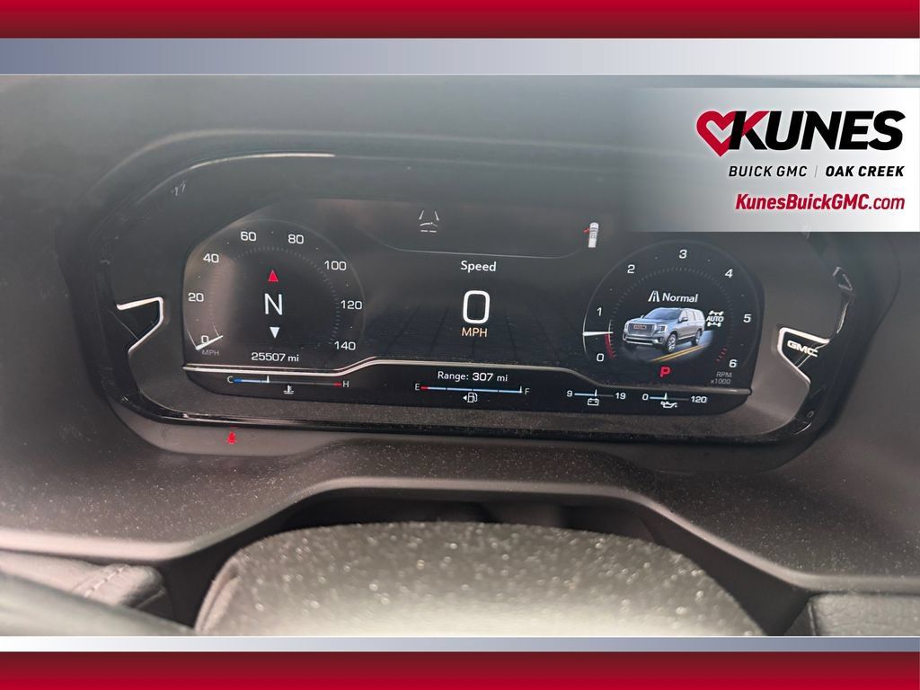 Used 2024 GMC Yukon Denali AWD/4WD image 14