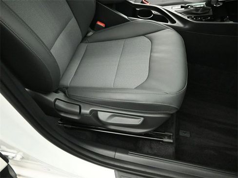 Used 2024 Kia Niro EX image 32