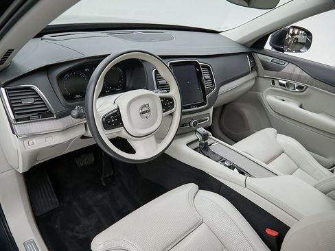 Certified 2022 Volvo XC90 T6 Inscription w/ Advanced Package image 12