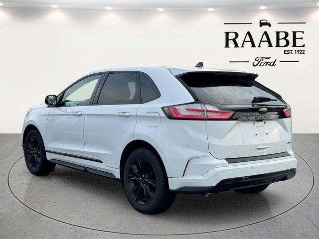 Used 2024 Ford Edge SE w/ Black Appearance Package AWD/4WD image 19
