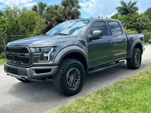 Used 2020 Ford F150 Raptor w/ Equipment Group 802A Luxury AWD/4WD image 8