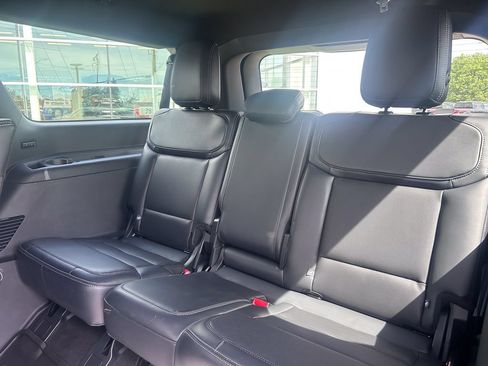 Certified 2025 Ford Expedition Max Platinum w/ Stealth Appearance Package AWD/4WD image 16
