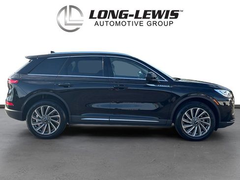Certified 2023 Lincoln Corsair Reserve FWD image 8