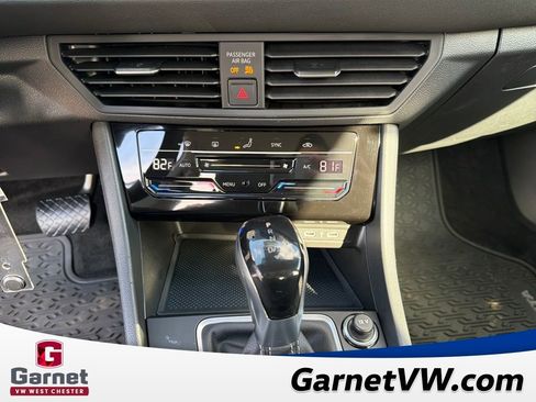 Certified 2025 Volkswagen Jetta S image 14