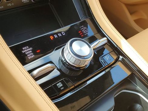 New 2025 Jeep Grand Cherokee L Summit image 13