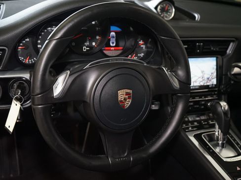 Used 2013 Porsche 911 Carrera RWD image 5