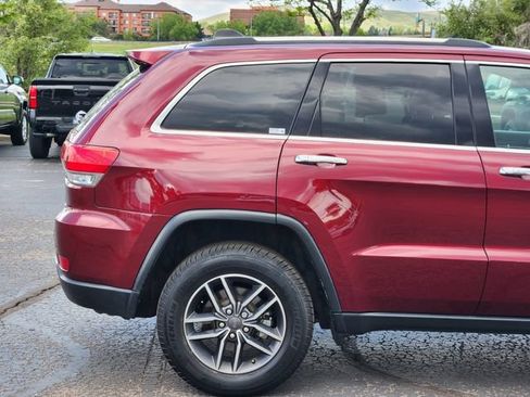 Used 2019 Jeep Grand Cherokee Limited w/ Luxury Group II AWD/4WD image 6