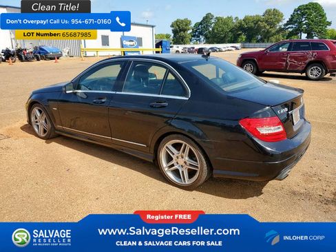 Used 2012 Mercedes-Benz C 250 Sedan image 3