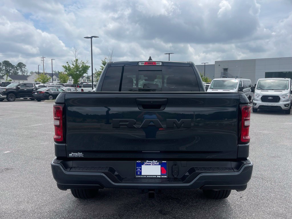New 2026 RAM 1500 Express RWD image 19