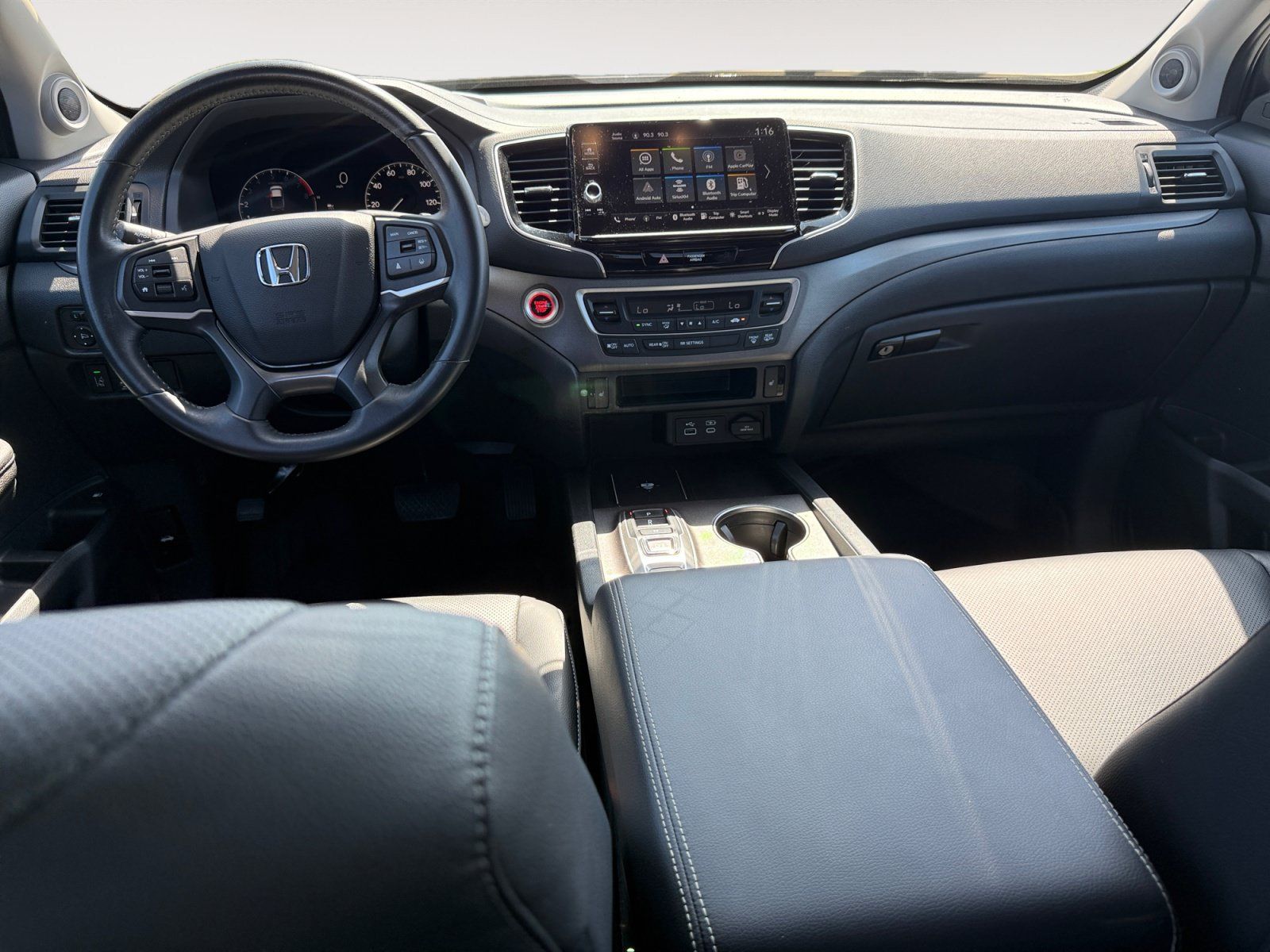 Certified 2024 Honda Ridgeline RTL image 15