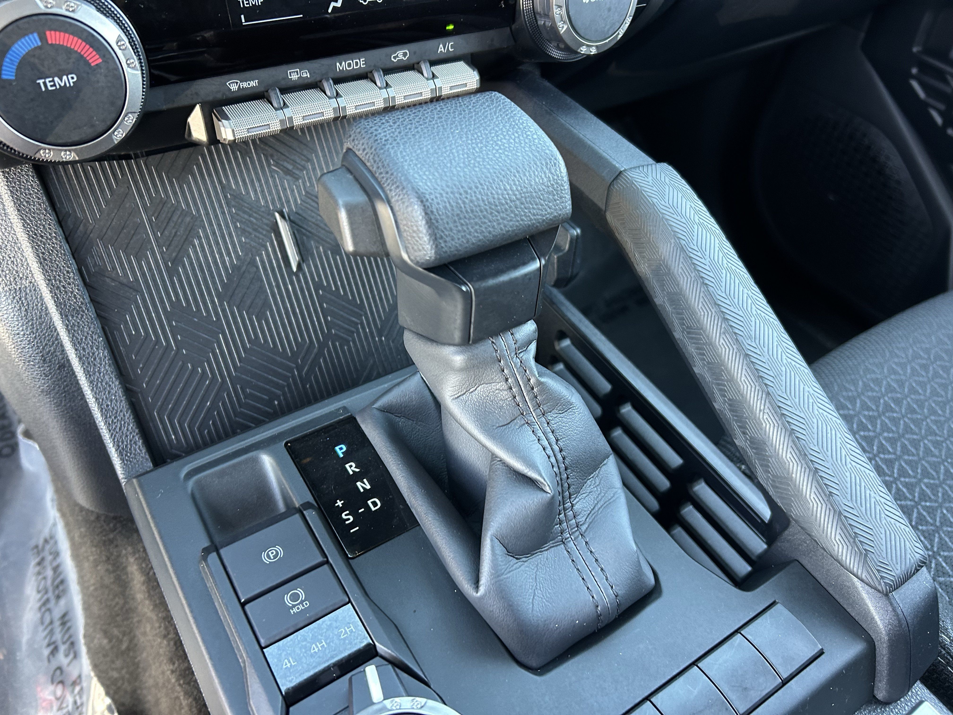 Certified 2026 Toyota 4Runner SR5 AWD/4WD image 24