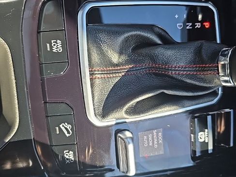 New 2026 Jeep Compass Trailhawk w/ Trailer Tow Group image 35