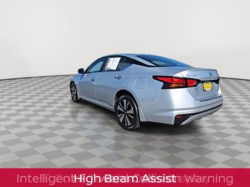 Used 2022 Nissan Altima 2.5 SV image 9