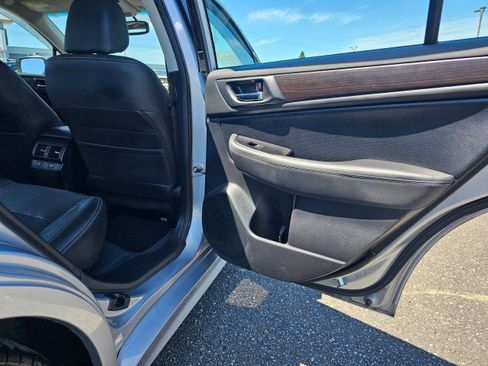 Used 2016 Subaru Legacy 2.5i Limited AWD/4WD image 15