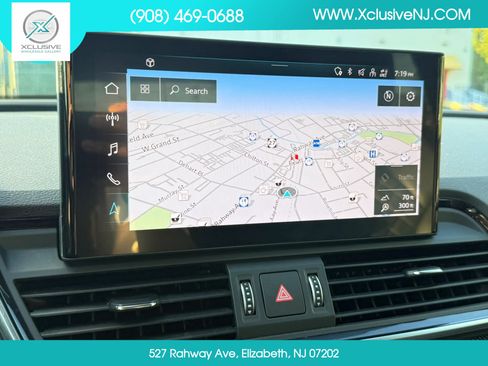 Used 2021 Audi SQ5 Prestige AWD/4WD image 17
