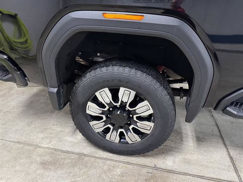 Certified 2024 GMC Sierra 3500 Denali w/ Denali Reserve Package AWD/4WD image 8