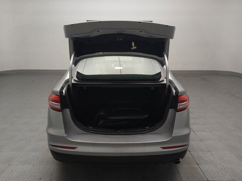 Used 2020 Ford Fusion SE FWD image 29