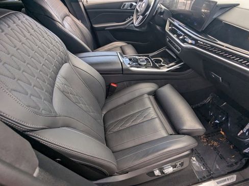 Certified 2024 BMW X7 M60i w/ Executive Package AWD/4WD image 23