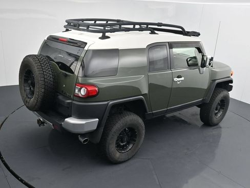 Used 2012 Toyota FJ Cruiser 4WD w/ Convenience Pkg image 30