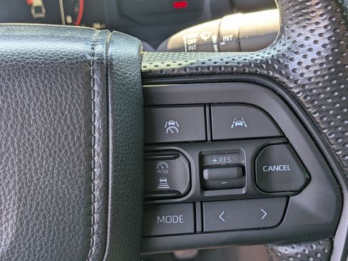 Used 2024 Toyota Tacoma SR5 AWD/4WD image 16