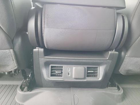 New 2025 Chevrolet Silverado 1500 LT image 25