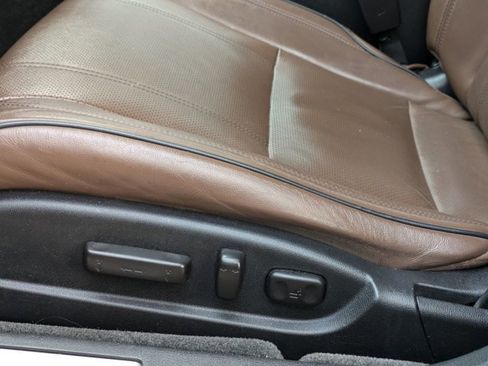 Used 2018 Acura TLX w/Technology Pkg image 4