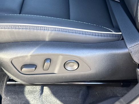 New 2026 GMC Acadia Denali w/ Super Cruise Package image 18