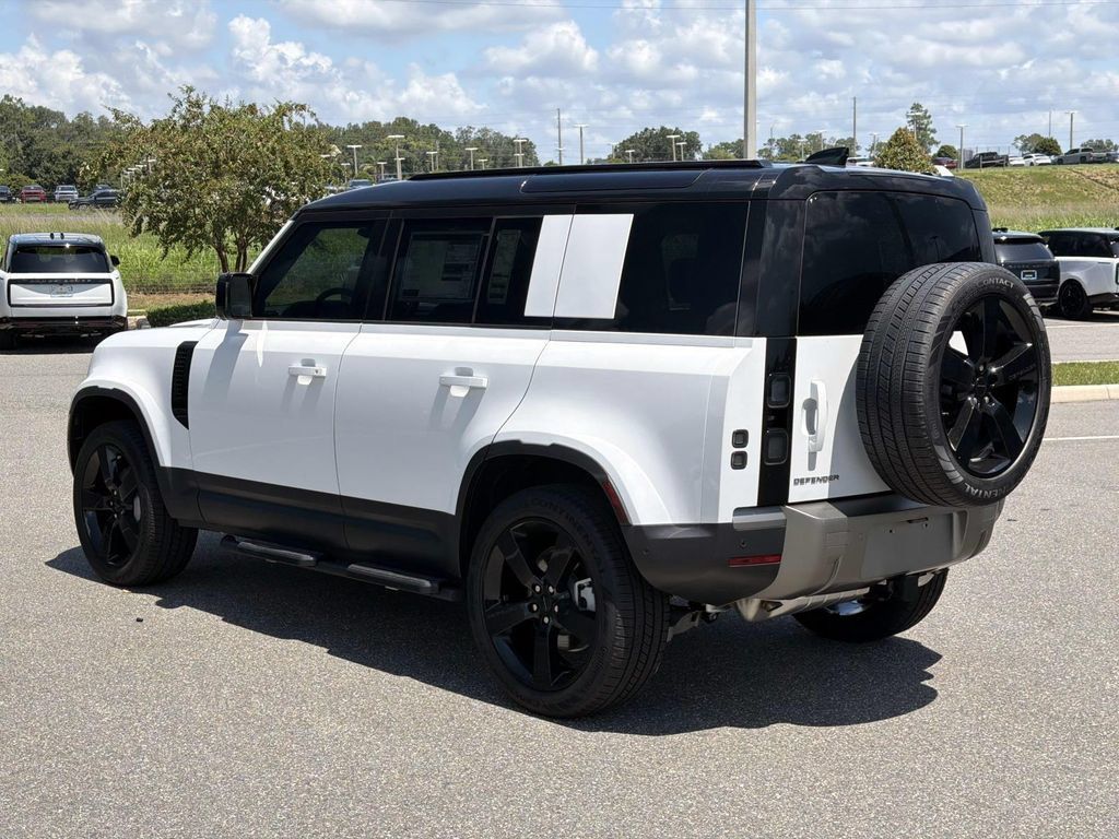New 2026 Land Rover Defender 110 S AWD/4WD image 3