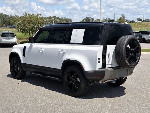 New 2026 Land Rover Defender 110 S AWD/4WD image 3