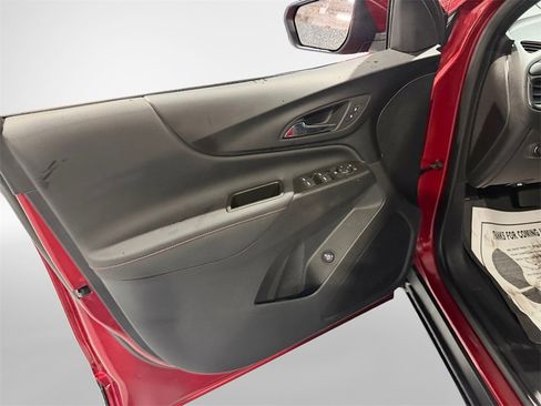 Certified 2023 Chevrolet Equinox RS image 14