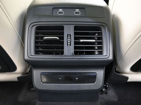 Certified 2025 Audi Q5 Premium Plus w/ Premium Plus image 17