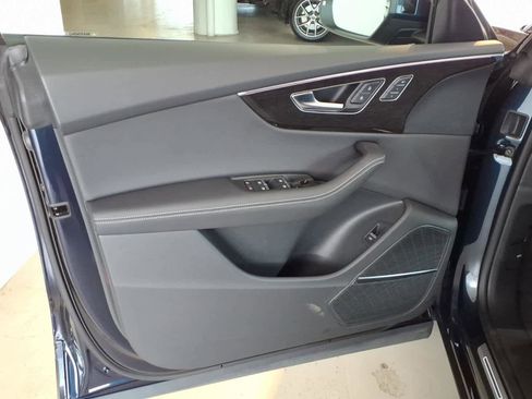 Certified 2026 Audi Q8 Premium Plus w/ Premium Plus Package AWD/4WD image 10