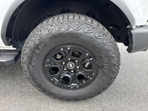 Used 2024 Ford Bronco Wildtrak AWD/4WD image 19