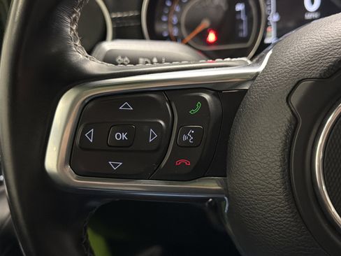 Used 2021 Jeep Gladiator Overland w/ Popular Equipment Package image 12