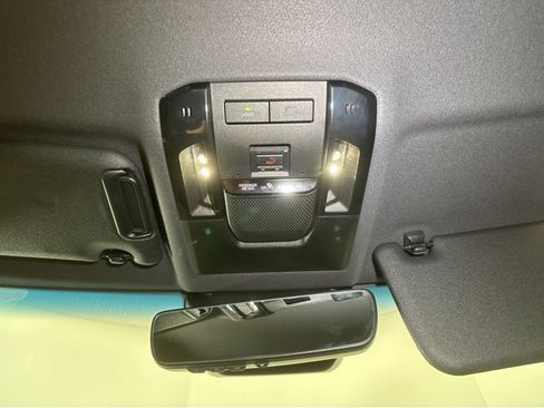 Used 2025 Toyota Land Cruiser image 37