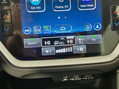 Used 2025 Subaru Crosstrek 2.0i Premium image 22