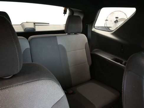 Used 2023 Chevrolet Traverse LT image 47