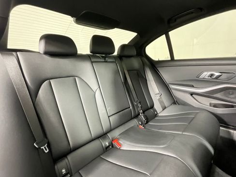 Used 2021 BMW 330i Sedan w/ Driving Assistance Package image 22