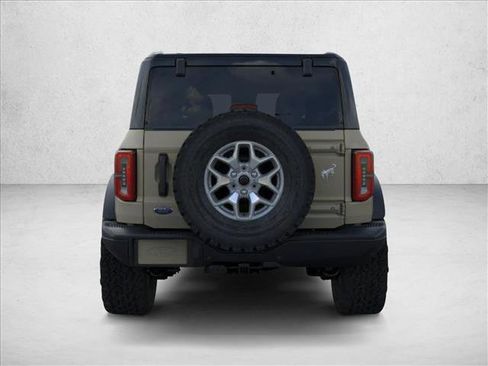 New 2025 Ford Bronco Badlands image 5